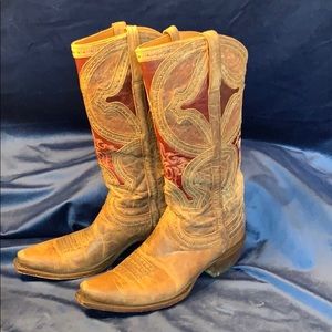 BOOTS !! Luchese “Sahara Dessert” Red & Nude.